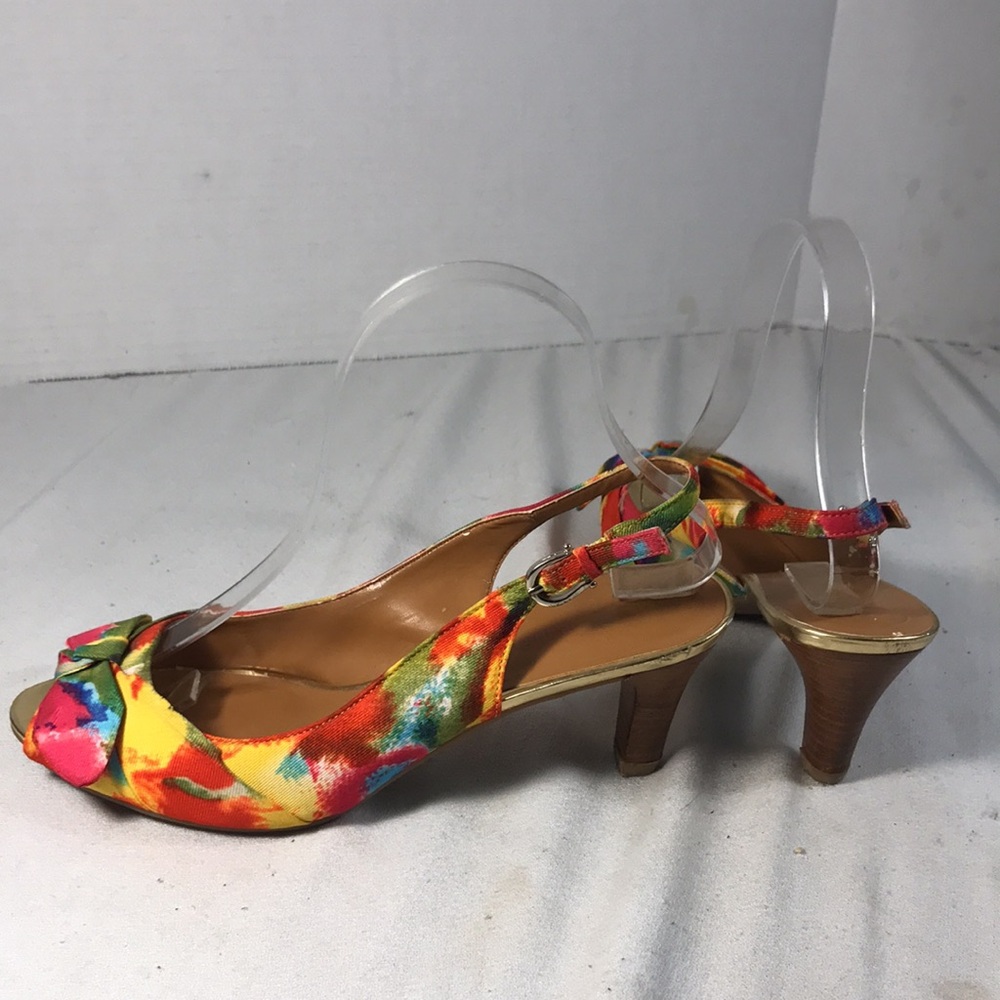 Etienne Aigner Hadley Women's Colorful Canvas With Bows Peep Toe Slingback Heels - Picture 4 of 9